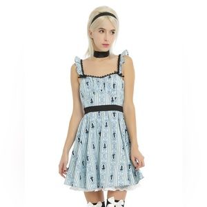 Hot Topic Alice in Wonderland blue dress